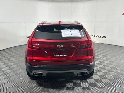 2023 Cadillac XT4 Premium Luxury