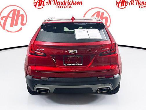 2023 Cadillac XT4 Premium Luxury