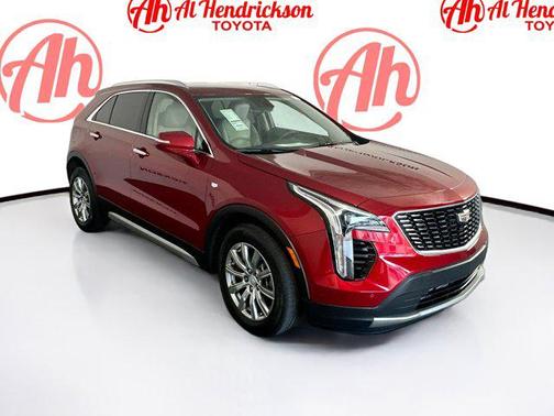 2023 Cadillac XT4 Premium Luxury