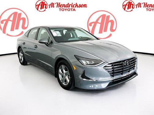 2023 Hyundai SONATA SE