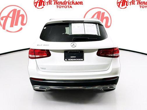 2017 Mercedes-Benz GLC 300 Base