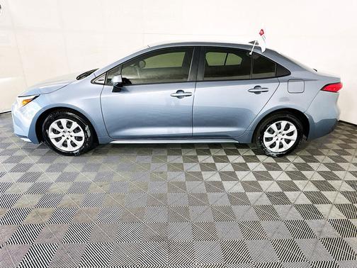 Celestite 2025 Toyota Corolla Hybrid LE