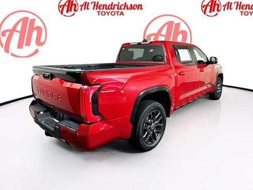 2024 Toyota Tundra Hybrid Platinum