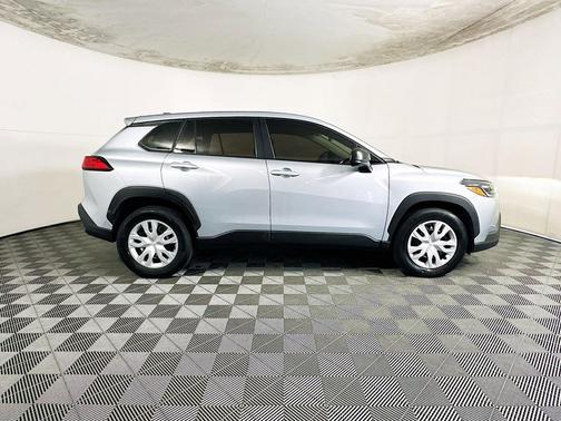 Silver 2022 Toyota Corolla Cross L