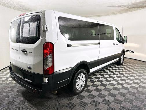 2023 Ford Transit-350 XLT