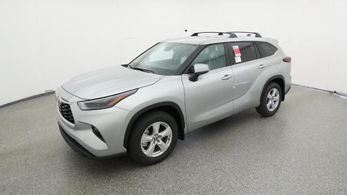 2025 Toyota Highlander LE