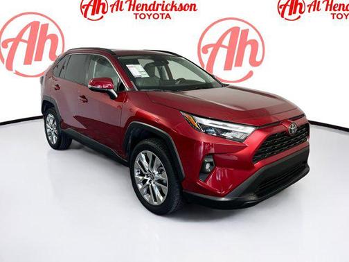 2022 Toyota RAV4 XLE Premium