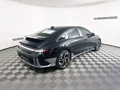 2023 Hyundai IONIQ 6 SEL