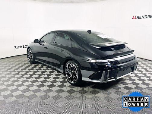 2023 Hyundai IONIQ 6 SEL