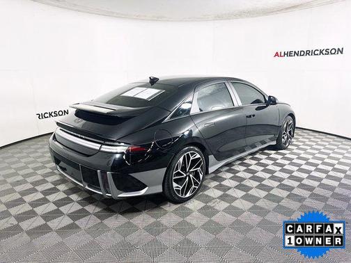 2023 Hyundai IONIQ 6 SEL