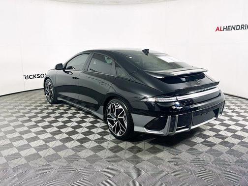 2023 Hyundai IONIQ 6 SEL