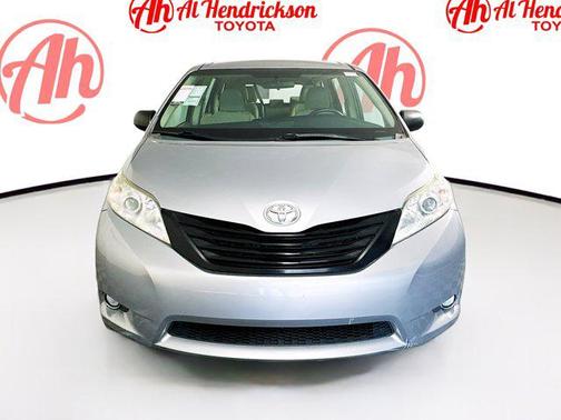 2015 Toyota Sienna L