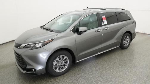Heavy Metal 2026 Toyota Sienna XLE