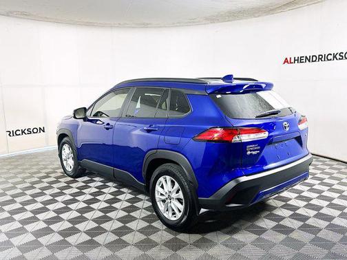 2024 Toyota Corolla Cross LE