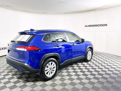 2024 Toyota Corolla Cross LE