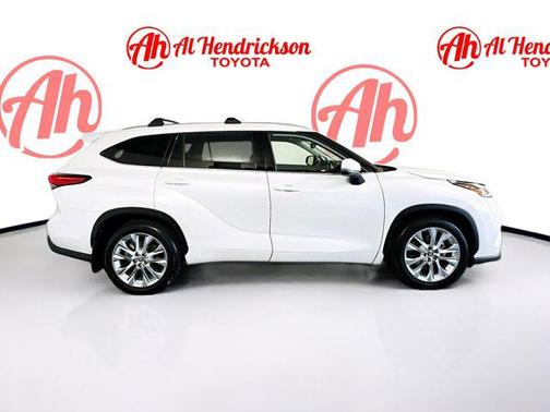 2022 Toyota Highlander Limited
