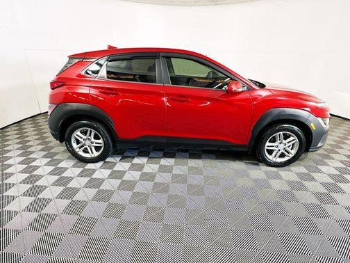 2022 Hyundai KONA SE