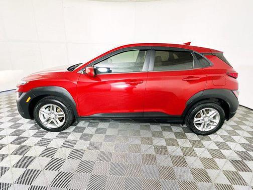 2022 Hyundai KONA SE
