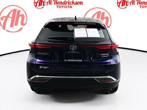 2022 Toyota Venza Limited