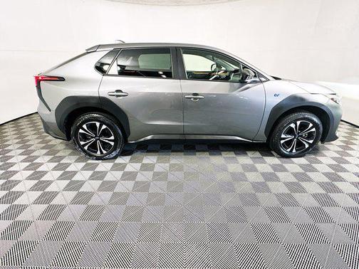 2023 Subaru Solterra Premium