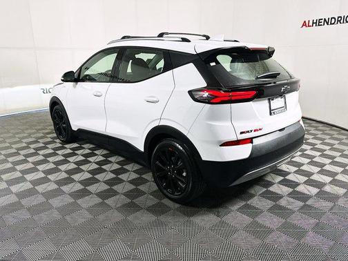 2023 Chevrolet Bolt EUV FWD LT