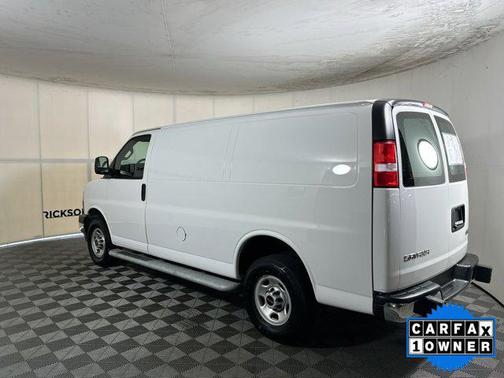 2024 GMC Savana 2500 Work Van