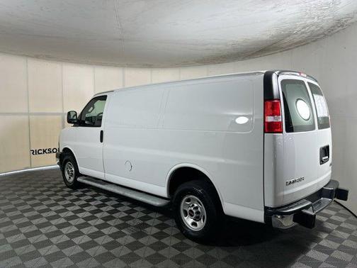 2024 GMC Savana 2500 Work Van
