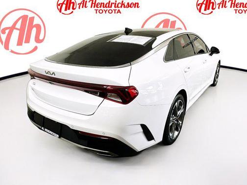2024 Kia K5 EX