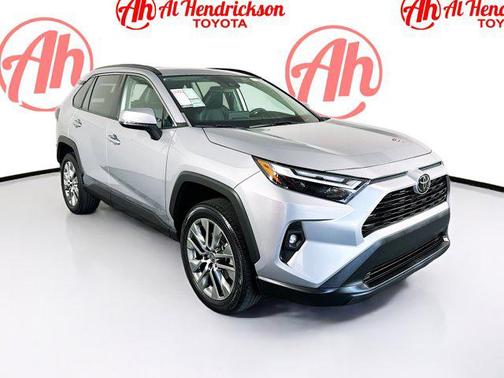 2022 Toyota RAV4 XLE Premium