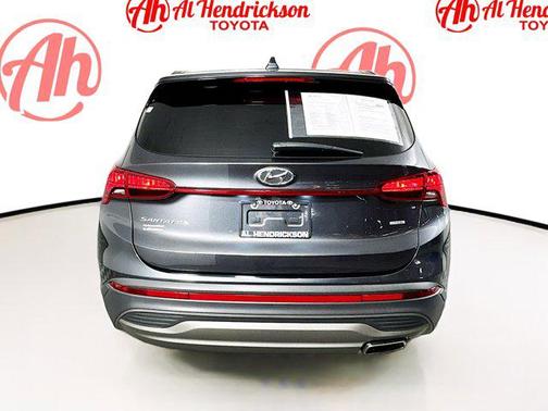 2021 Hyundai SANTA FE SE