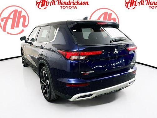 2023 Mitsubishi Outlander PHEV SE S-AWC