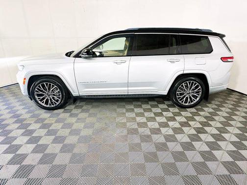 Silver Zynith 2021 Jeep Grand Cherokee L Summit Reserve
