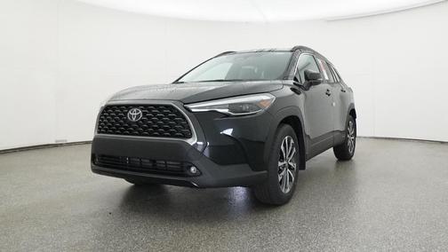 2025 Toyota Corolla Cross XLE