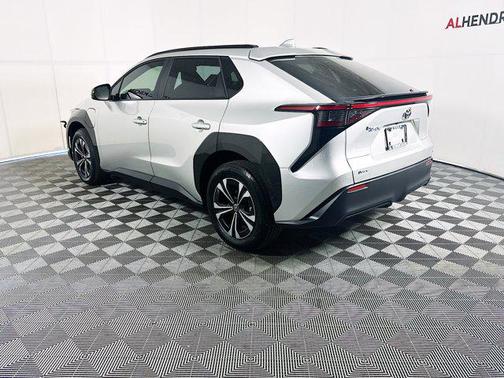 2024 Toyota bZ4X XLE