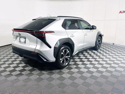 2024 Toyota bZ4X XLE