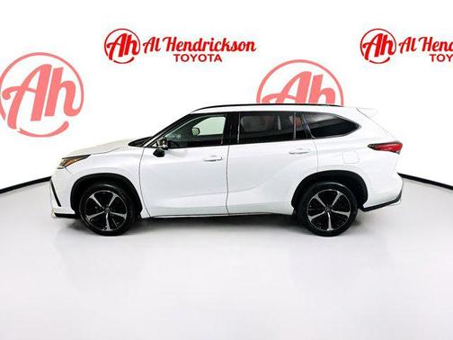 2022 Toyota Highlander XSE