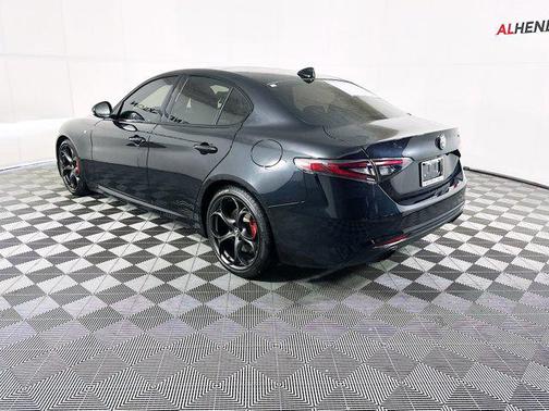 2024 Alfa Romeo Giulia Ti