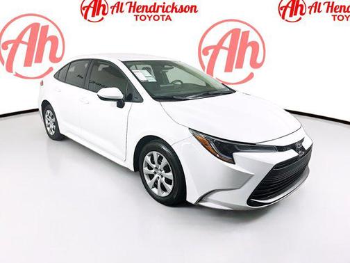 2025 Toyota Corolla LE