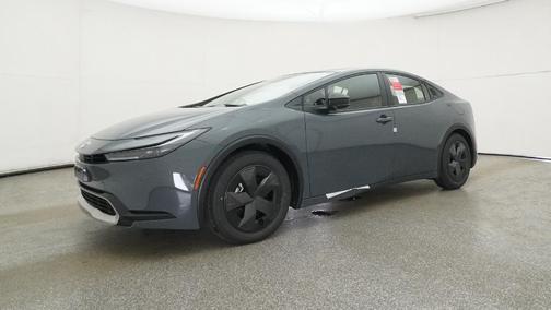 2025 Toyota Prius Plug-In Hybrid SE