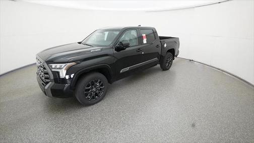 2025 Toyota Tundra Hybrid Platinum