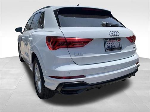 2022 Audi Q3 45 S line Premium Plus