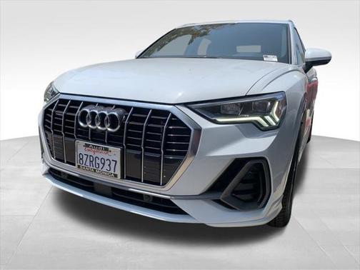 2022 Audi Q3 45 S line Premium Plus