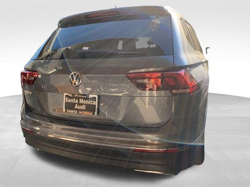 2020 Volkswagen Tiguan 2.0T SE