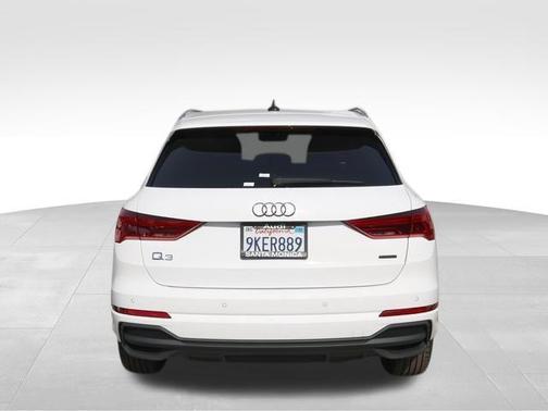 2024 Audi Q3 Premium 45 TFSI S line quattro Tiptronic