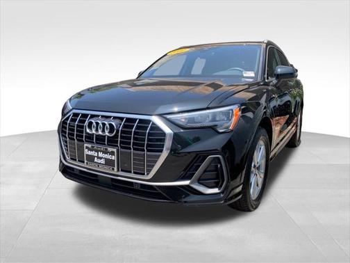 2022 Audi Q3 45 S line Premium