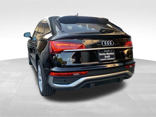 2024 Audi Q5 45 S line Premium