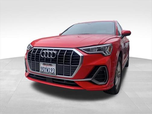 2023 Audi Q3 45 S line Premium Plus