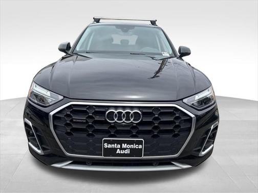2022 Audi Q5 45 S line Premium Plus
