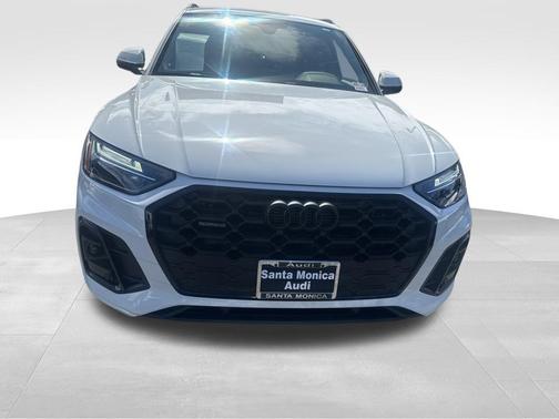 2024 Audi Q5 45 S line Premium