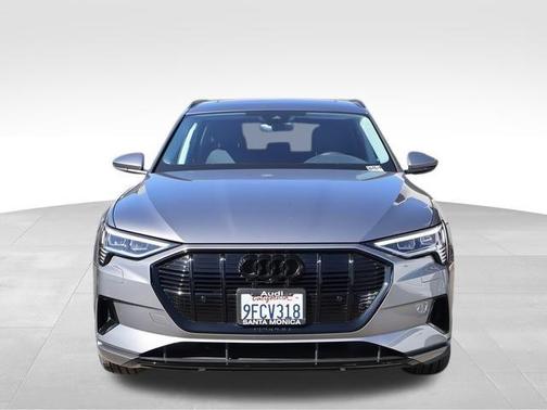 2023 Audi e-tron Premium Plus quattro
